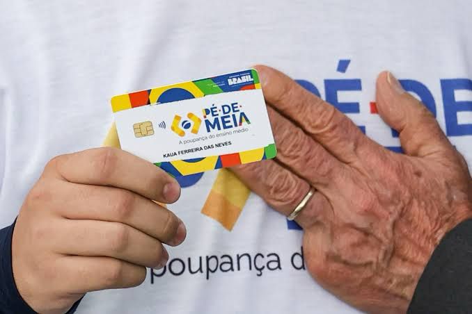 TCU aponta irregularidades no programa Pé-de-Meia com pagamentos indevidos