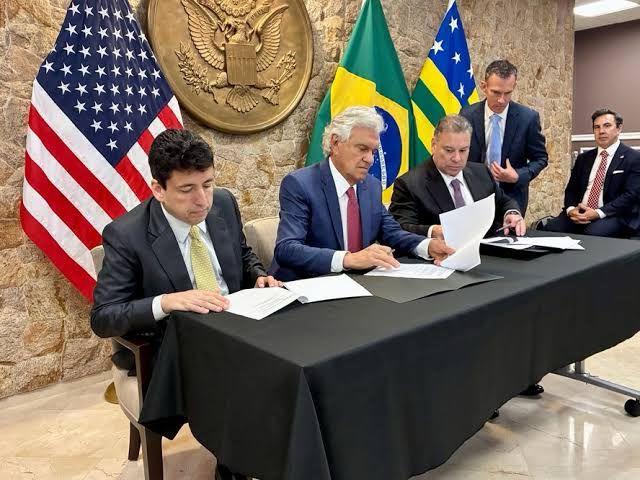 Goiás firma acordo com os EUA para exploração de minerais críticos e terras raras