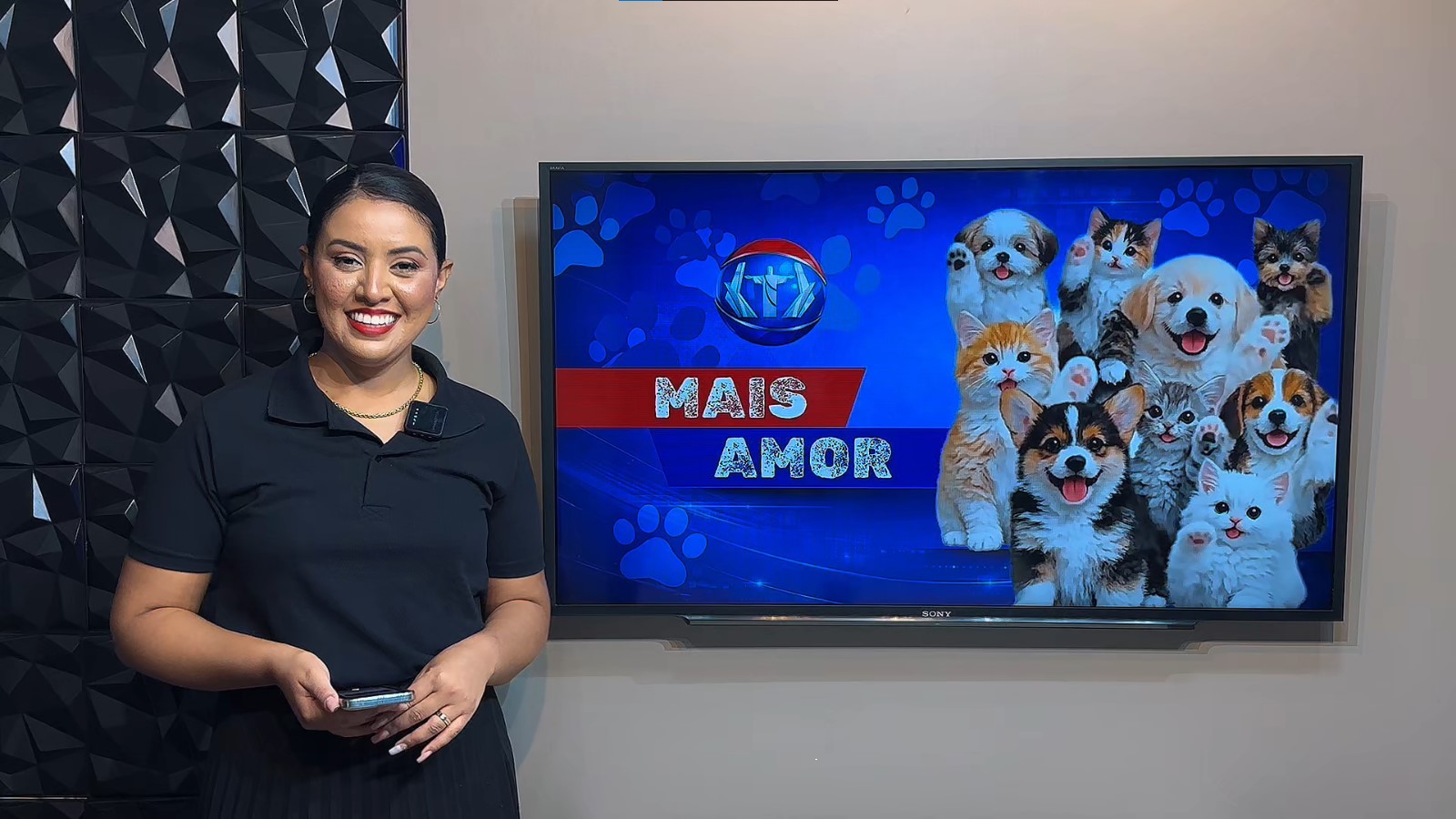 Quadro Mais Amor incentiva a adoção responsável de animais resgatados em Senador Canedo