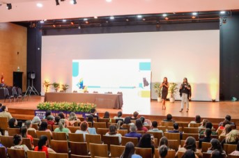 Senador Canedo participa de encontro nacional em Brasília sobre proteção e bem-estar animal