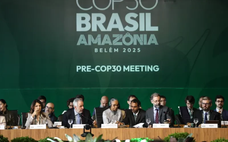 Brasil lança iniciativa para quadruplicar produção de combustíveis sustentáveis até 2035