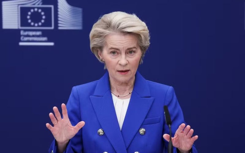 União Europeia ameaça retaliação contra tarifas dos EUA, mas busca solução negociada