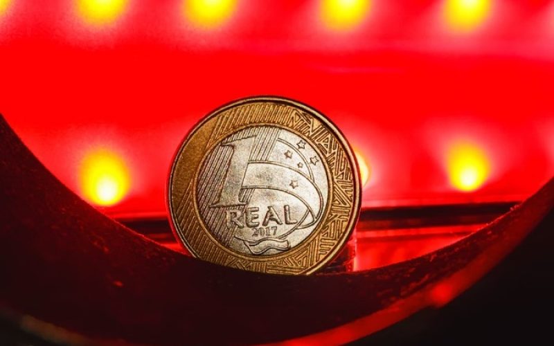 Contas do governo têm superávit de R$ 1,1 bilhão em março e superam expectativas do mercado