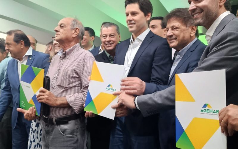 Goiás amplia programa habitacional com 3.230 novas casas a custo zero em 64 municípios