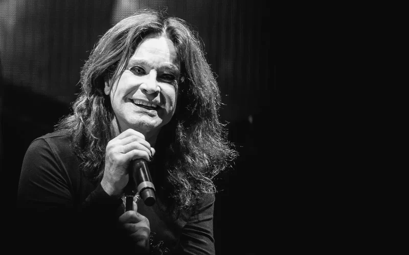 Morre Ozzy Osbourne, ícone do heavy metal e vocalista do Black Sabbath, aos 76 anos