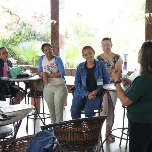 Começou hoje em Senador Canedo o curso de chocolate artesanal