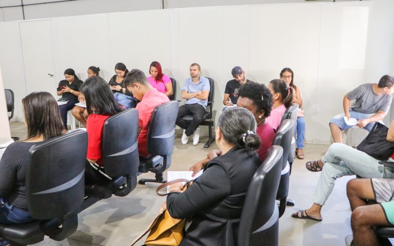 Senador Canedo promove dois processos seletivos com dezenas de vagas nesta quarta (7); mais de 600 oportunidades seguem abertas até sexta-feira