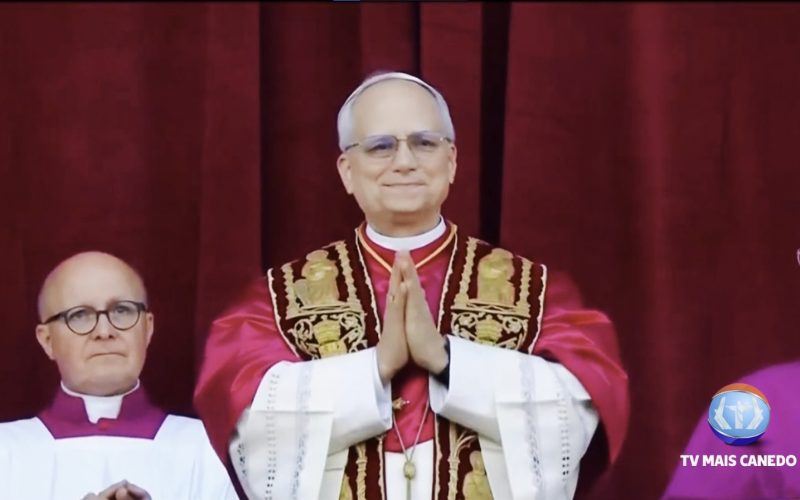 Leão XIV é eleito o novo Papa, marcando um novo capítulo para a Igreja Católica