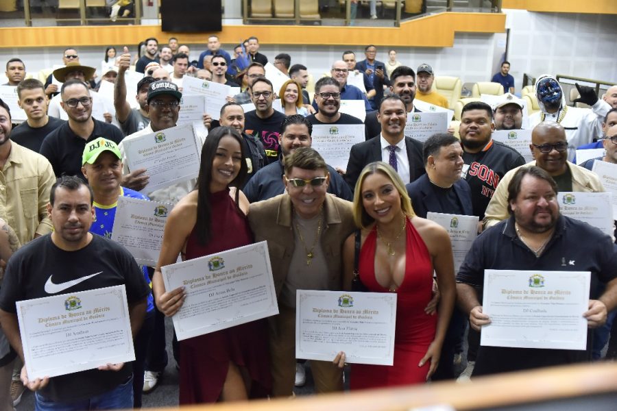 Câmara Municipal de Goiânia homenageia DJs em Sessão Solene e destaca importância da categoria para a cultura da cidade