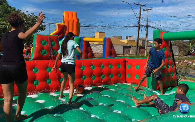 Ação social Páscoa Solidária encanta crianças e famílias com um dia de diversão e solidariedade