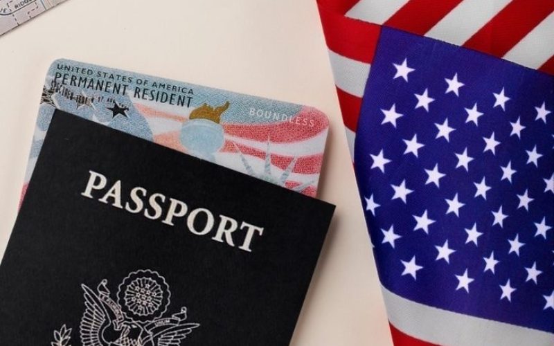 EUA suspendem vistos de imigração para 75 países, incluindo o Brasil