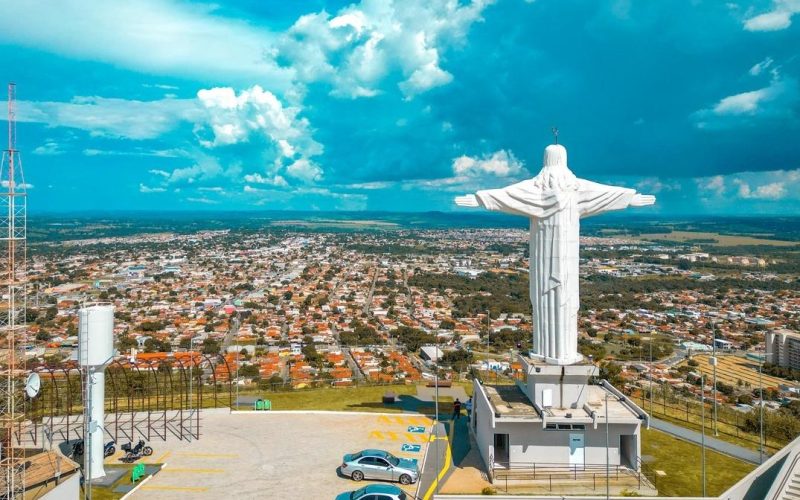 Concurso de Senador Canedo é suspenso após determinação de inclusão de cotas raciais e étnicas