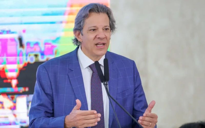 Haddad Destaca Orçamento de 2025 e Descarta Novos Cortes ou Aumento do IOF