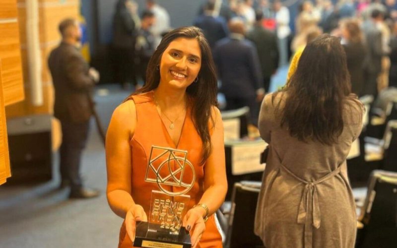 Engenheira da Prefeitura de Senador Canedo Conquista Primeiro Lugar no Prêmio Senatran