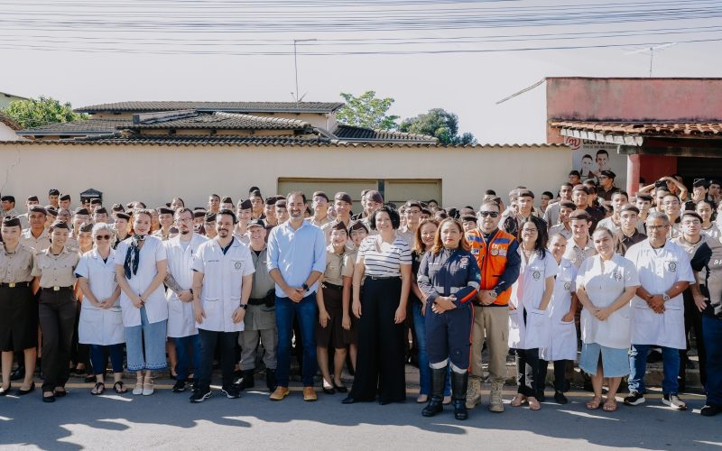 Simulado de evacuação mobiliza 650 pessoas em colégio militar de Senador Canedo