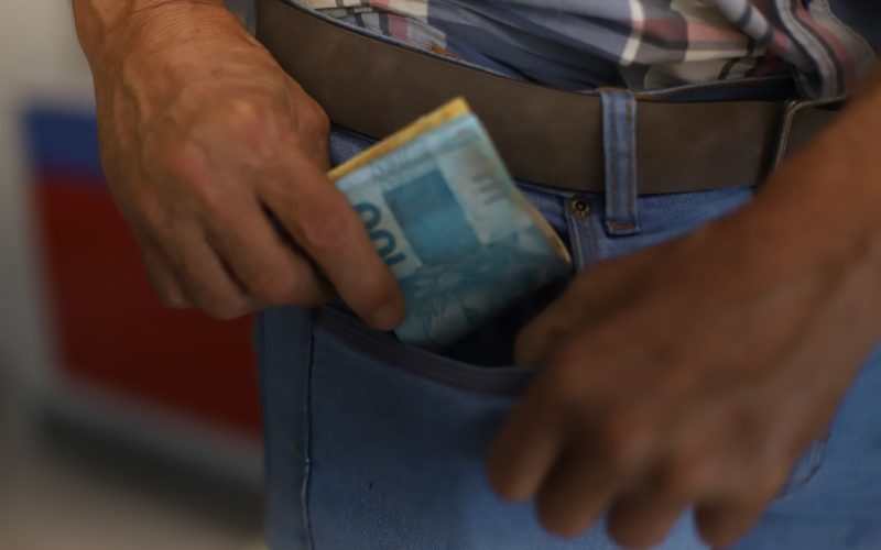 Renda per capita em Goiás atinge recorde histórico e supera média nacional em 2024