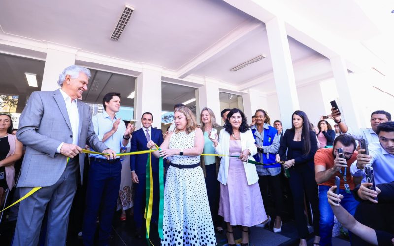 Caiado inaugura sede própria da Secretaria de Educação de Goiás e critica antigo prédio: “Era um muquifo”