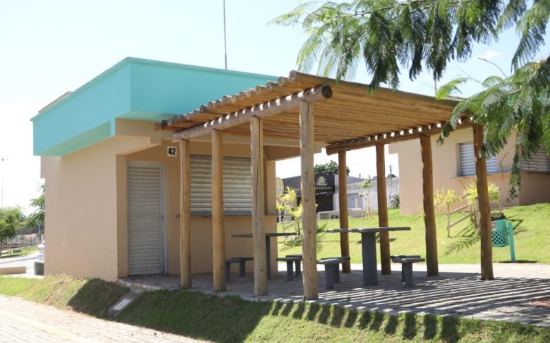 Prefeitura abre credenciamento para uso de quiosques públicos em Senador Canedo
