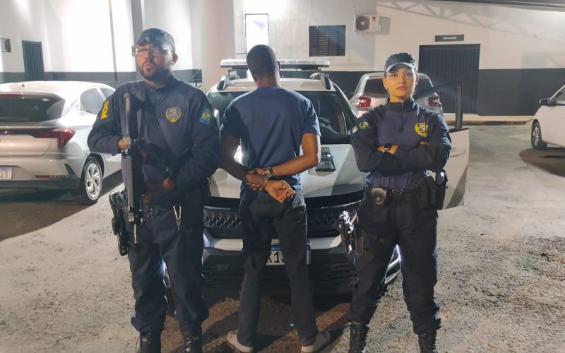GCM flagra agente da Defesa Civil com objetos furtados durante patrulhamento em setor de Goiânia