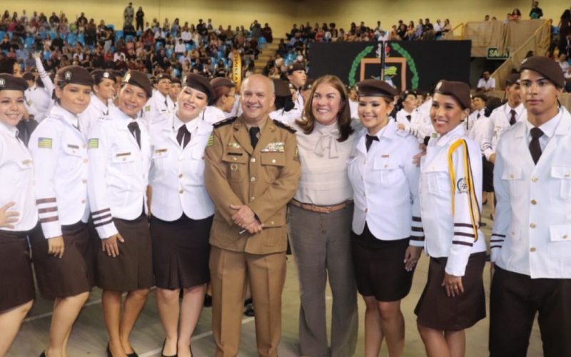 Formatura marca conquista dos alunos do Colégio Estadual da Polícia Militar Pedro Xavier Teixeira em Senador Canedo