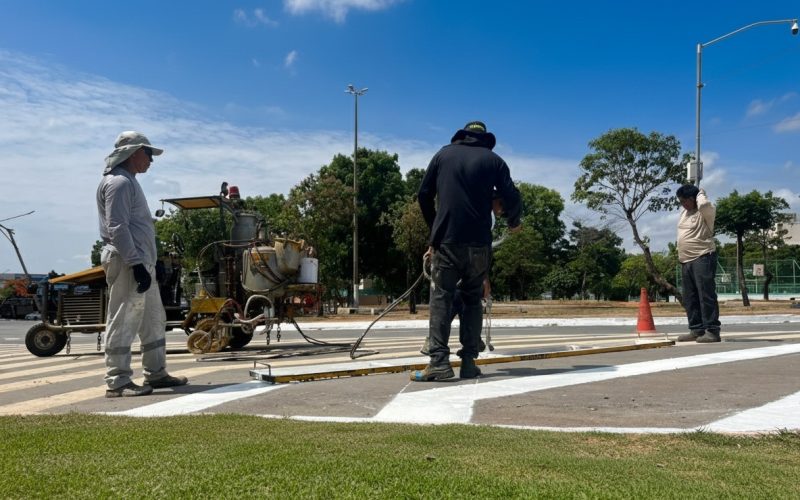 Sinalização renovada reforça segurança no trânsito do Morada do Morro