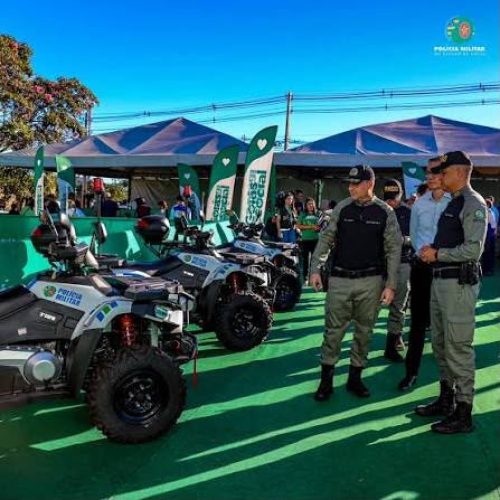 Governo de Goiás entrega 14 quadriciclos à polícia militar para reforço da segurança em áreas estratégicas