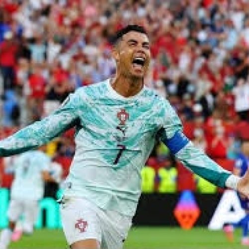 Portugal elimina a Croácia nos acréscimos e garante clássico contra a Espanha nas oitavas