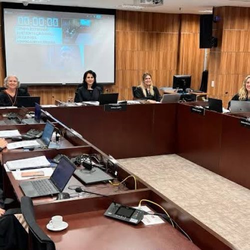 Marco histórico: TJGO realiza primeira sessão formada exclusivamente por mulheres