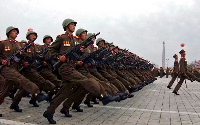 Coreia do Norte troca milhões de munições por tecnologia de mísseis com Rússia, diz relatório da ONU