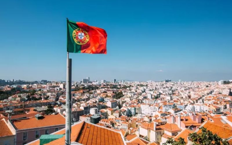 Portugal notifica 34 mil imigrantes para deixar o país em 20 dias; mais de 5 mil são brasileiros