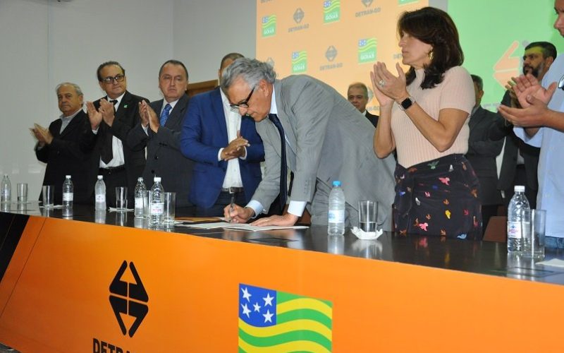 Governo de Goiás prorroga prazo do IPVA para 31 de outubro após falha no sistema do DETRAN