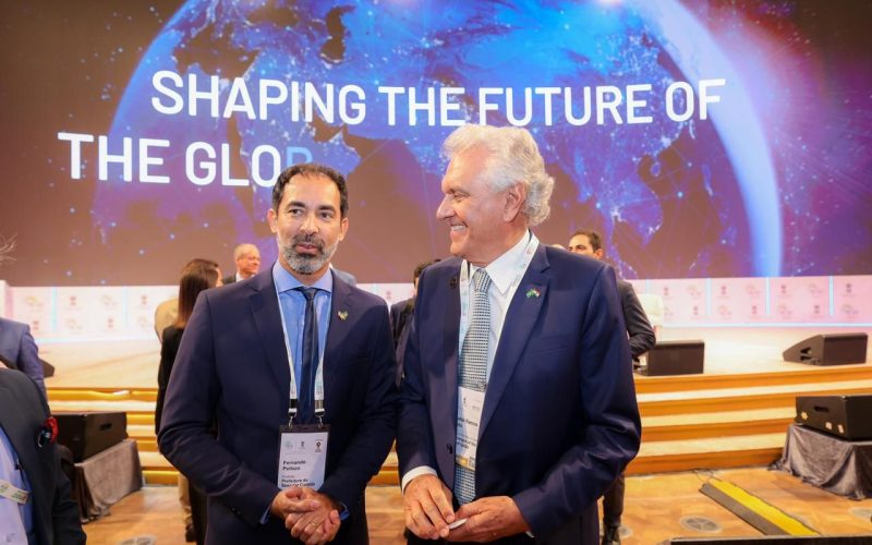 Prefeito de Senador Canedo participa de conferência global na Índia e busca investimentos para o crescimento da cidade