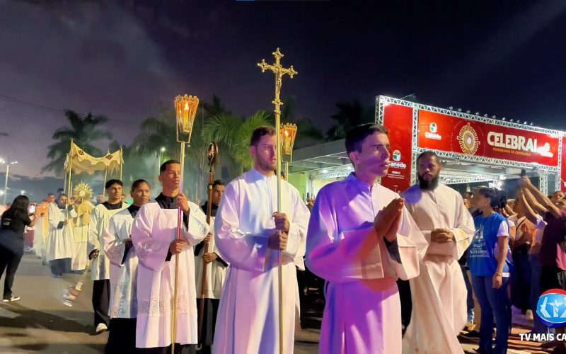 Fé, arte e tradição: Celebrai 2025 reúne multidão no Dia de Corpus Christi em Senador Canedo