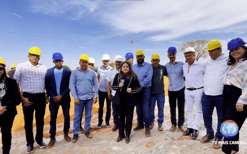 Acompanhamento de Obras: Visita do Prefeito a Conjuntos Habitacionais