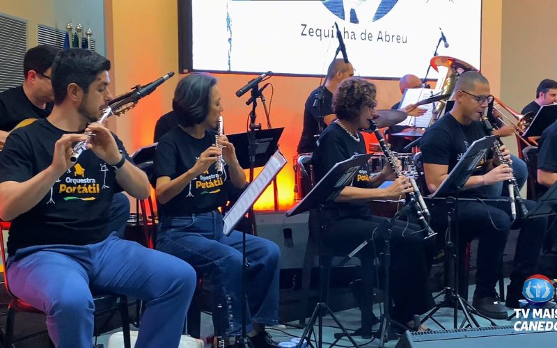 Orquestra Portátil celebra o choro e emociona Senador Canedo em turnê.