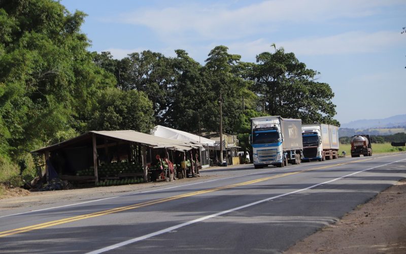 Comerciantes da BR-153 temem remoção sem apoio e cobram diálogo da Ecovias