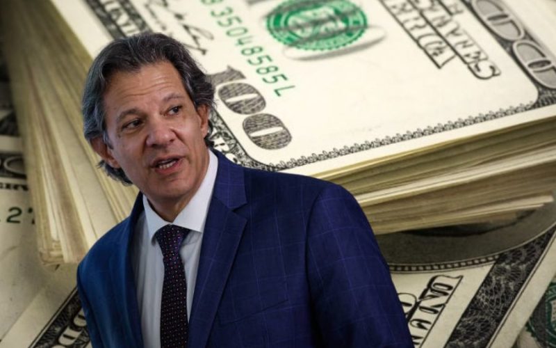 Dólar atinge a maior cotação na história