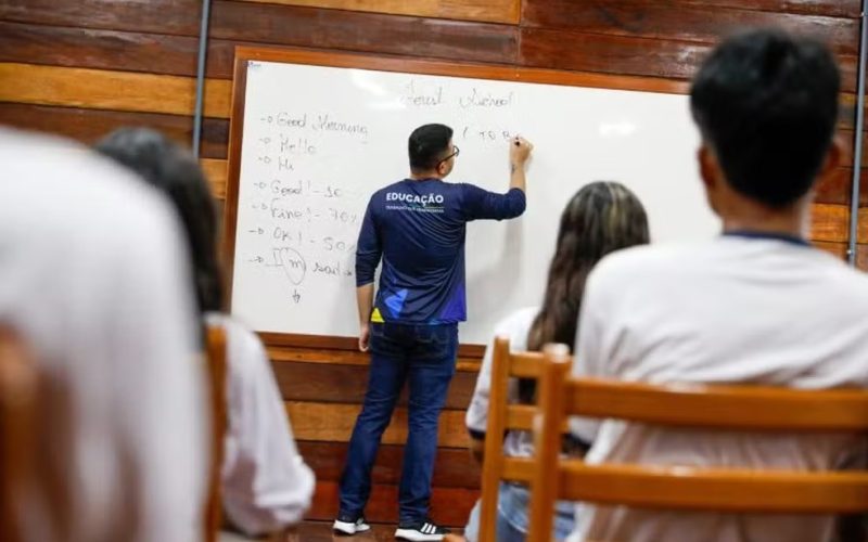 Prazo para pedir isenção da taxa da Prova Nacional Docente termina nesta sexta-feira (4); taxa é de R$ 85