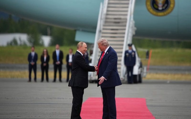 Putin impõe acordo: Donbass à Rússia e Ucrânia sem tropas da Otan