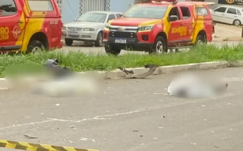 Dois servidores da Comurg morrem em colisão entre moto e carro em Goiânia