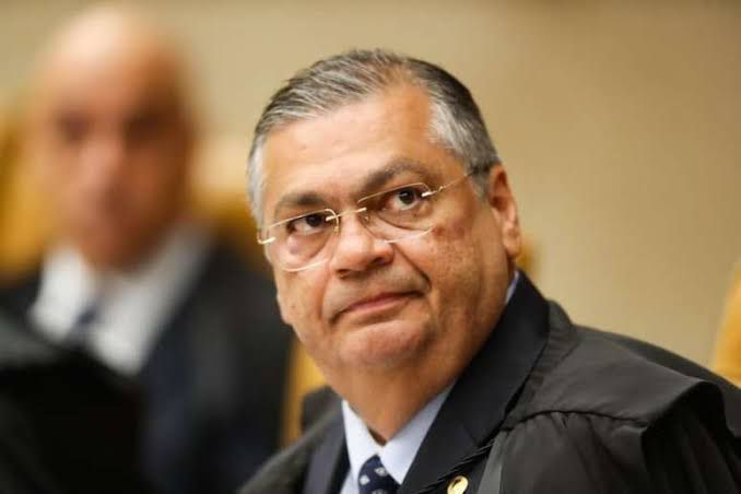 Ministro Flávio Dino em um evento oficial.