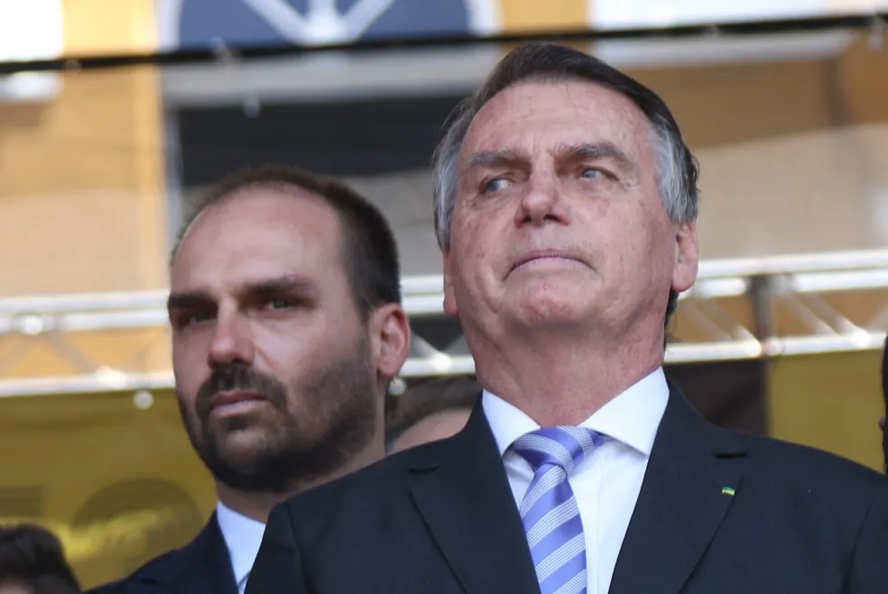 Bolsonaro busca vice ‘seguro’ para 2026 enquanto Centrão articula alternativa