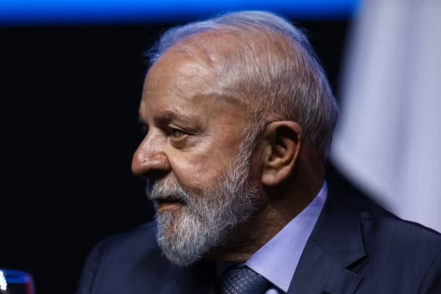 Desaprovação ao governo Lula atinge 53% e reflete falta de reação a problemas, aponta pesquisa