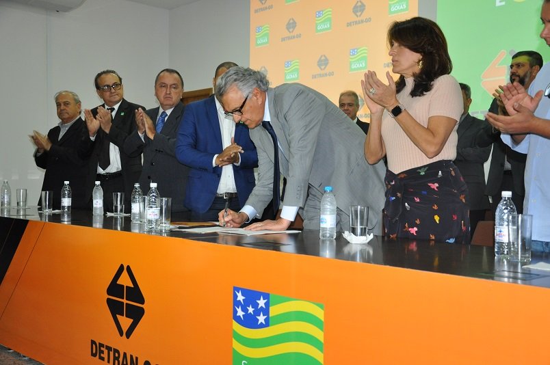 Governo de Goiás prorroga prazo do IPVA para 31 de outubro após falha no sistema do DETRAN