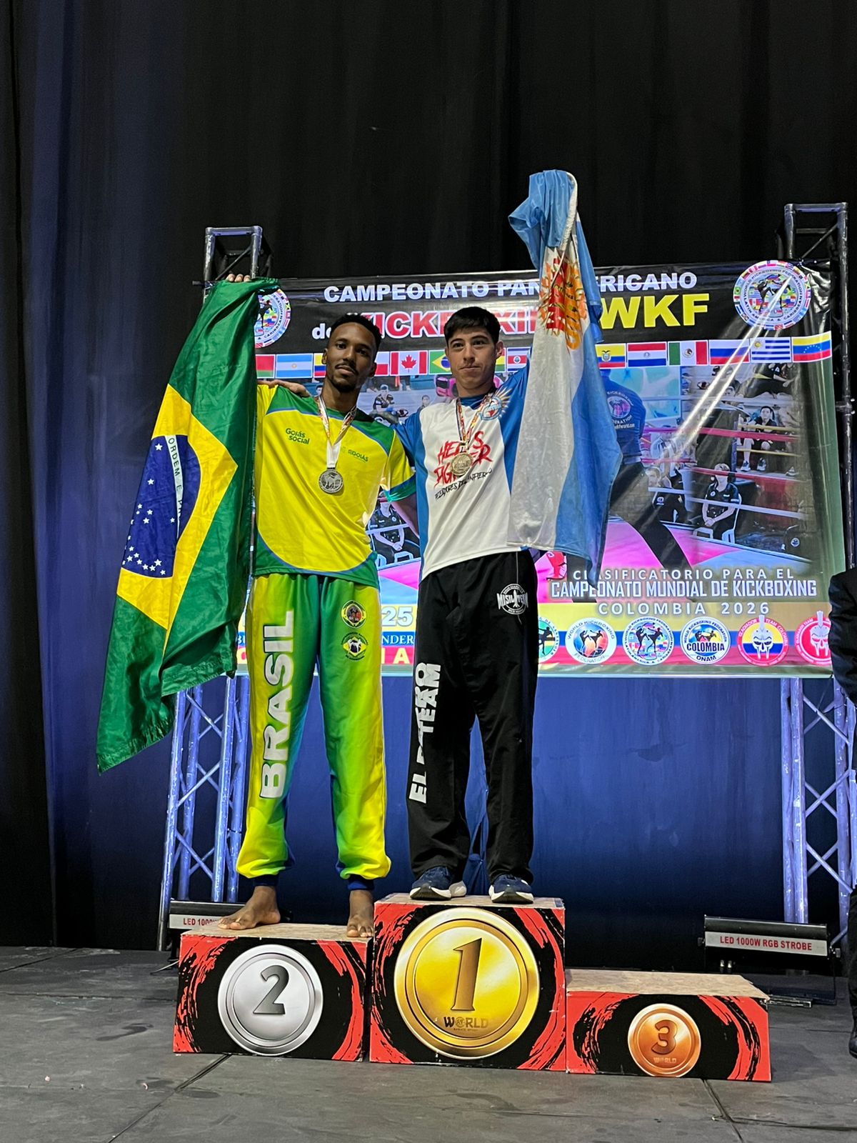 Equipe canedense conquista 8 medalhas e se destaca no Panamericano de Kickboxing na Colômbia