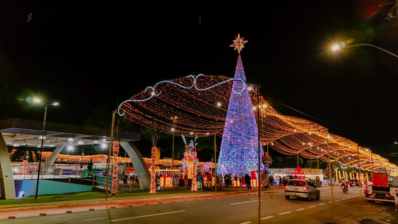 Senador Canedo se prepara para viver o clima natalino com lançamento das luzes neste domingo (30)