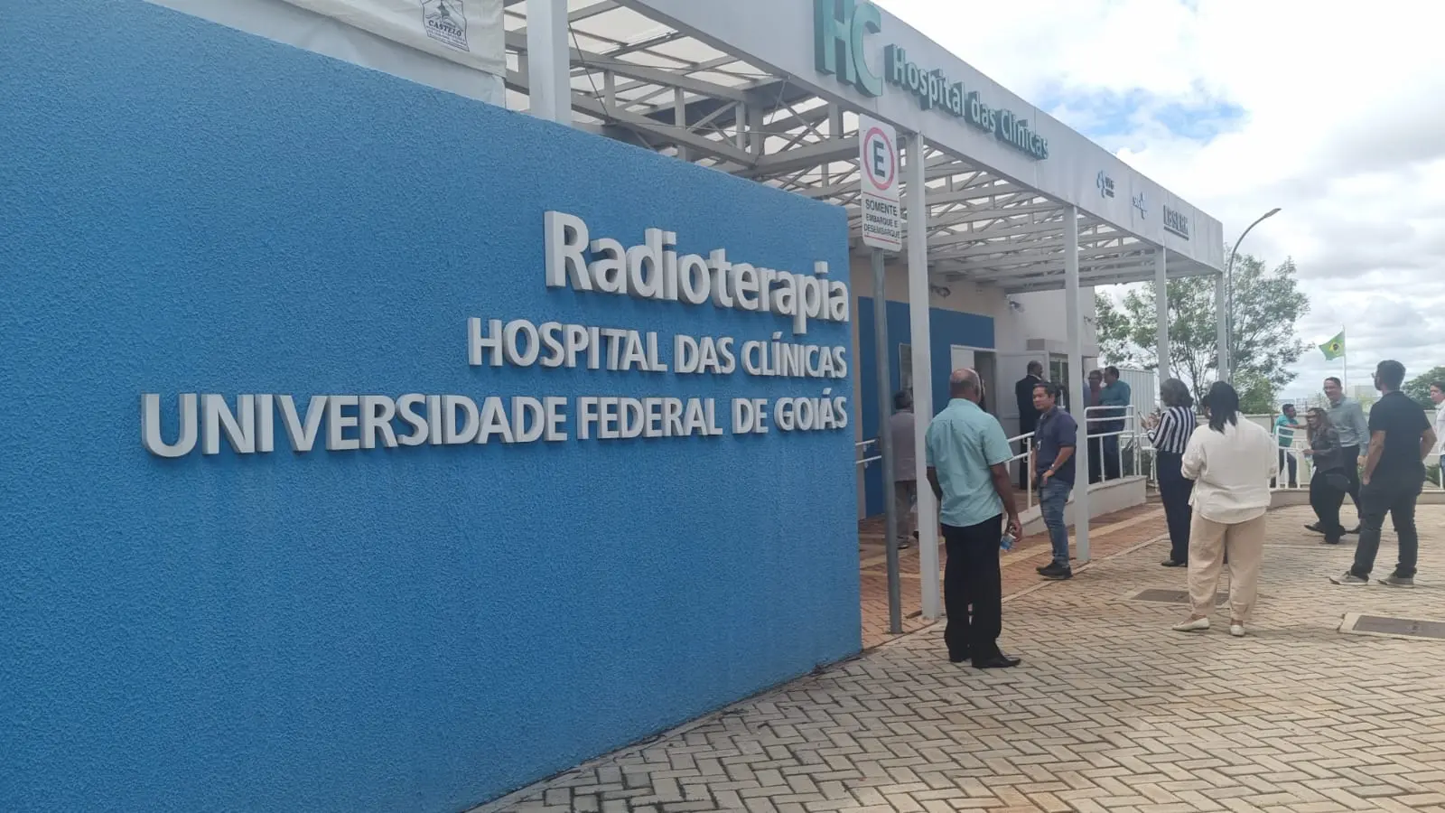 Goiás inaugura primeiro centro 100% público de radioterapia e prevê redução da fila de tratamento oncológico