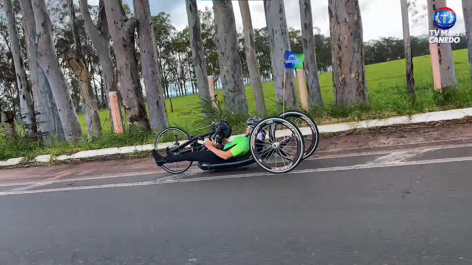 Atleta de paraciclismo supera violência e representa o Brasil em competições internacionais