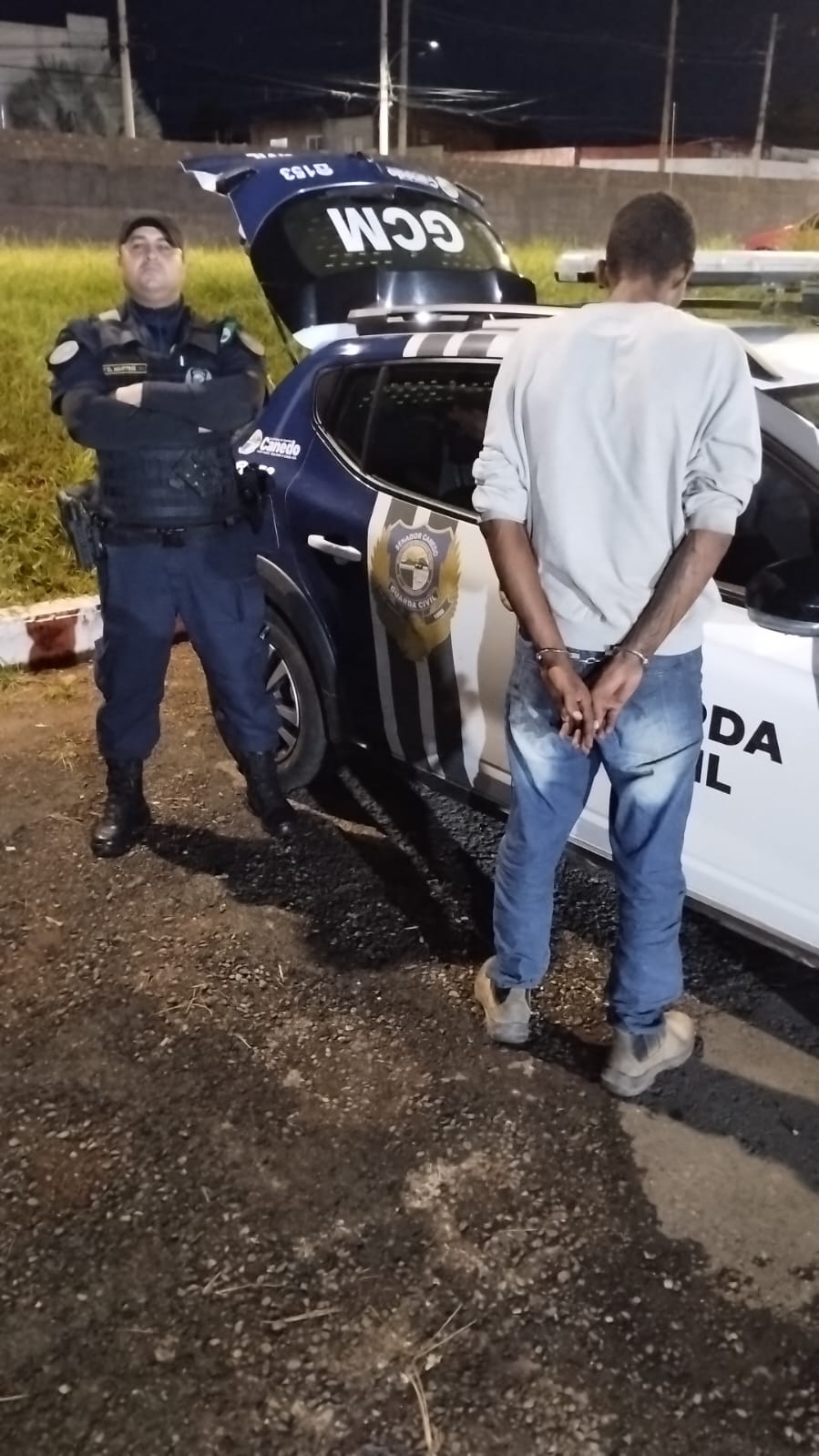 GCM detém homem por ameaça de morte no Setor Castros, em Senador Canedo
