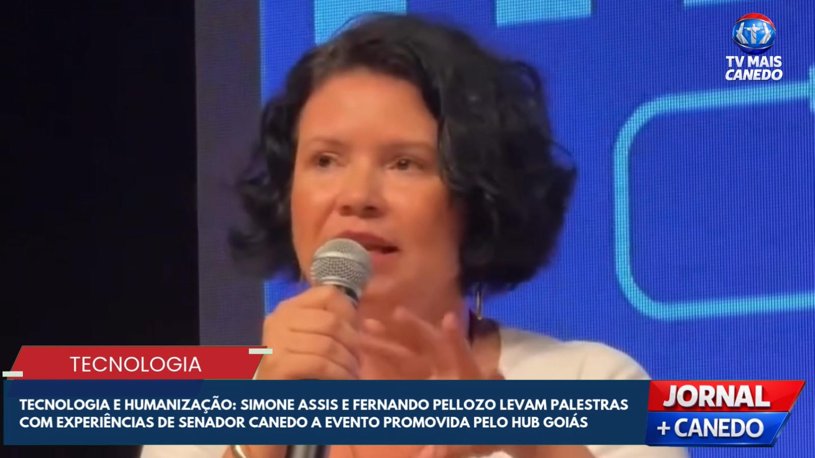 Primeira-dama Simone Assis apresenta inovações tecnológicas de Senador Canedo no Convergência 2026